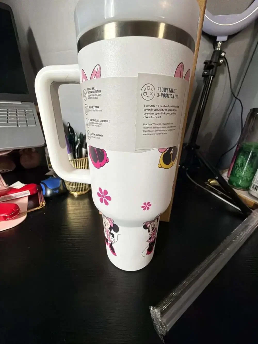 Stanley The Flowstate Quencher H2.0 40oz Tumbler Minnie Mouse Floral Edition - Picture 3 of 3